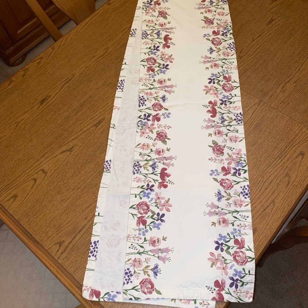 Floral Table Runner